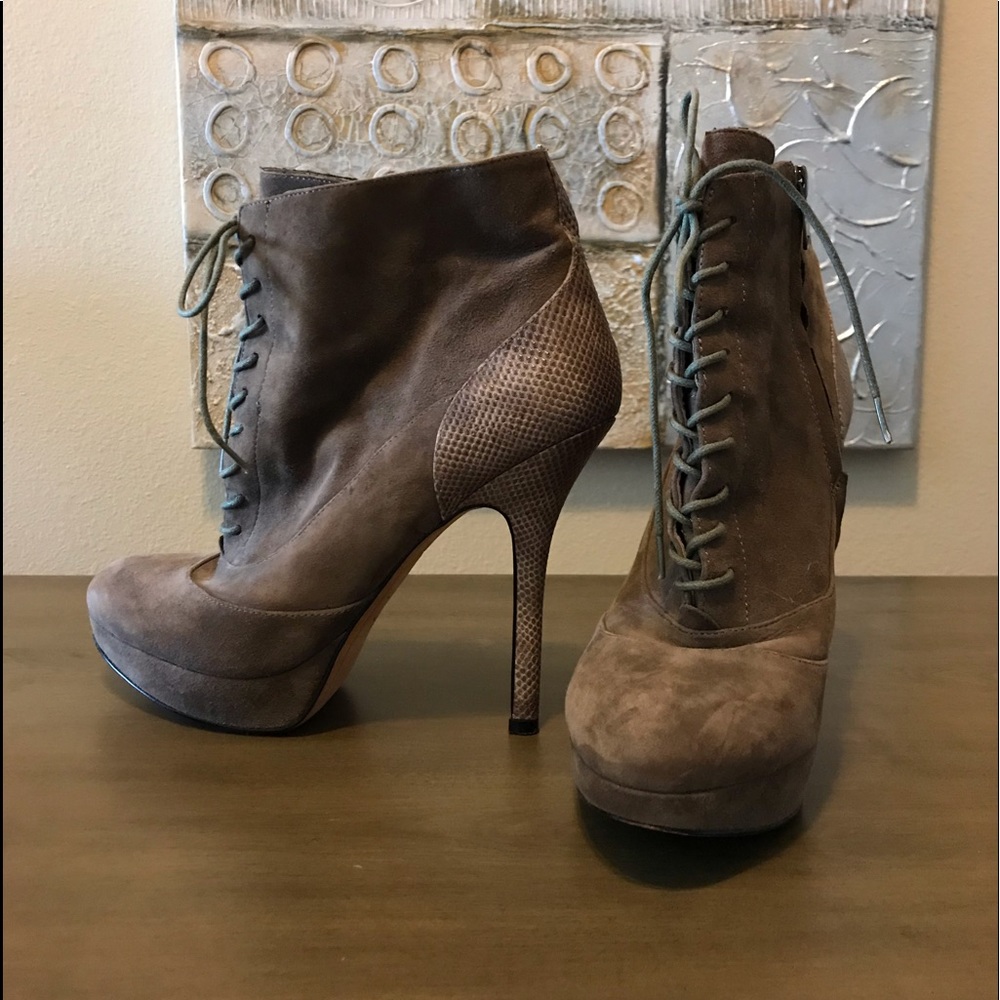 Ankle boots